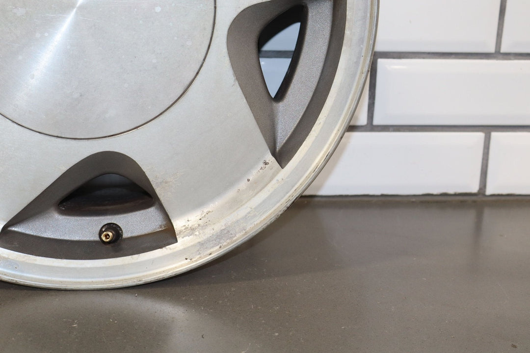 92 - 99 Chevy GMC Truck SUV K1500 16x7 OEM Aluminum Wheel/Rim with Cap 9592244