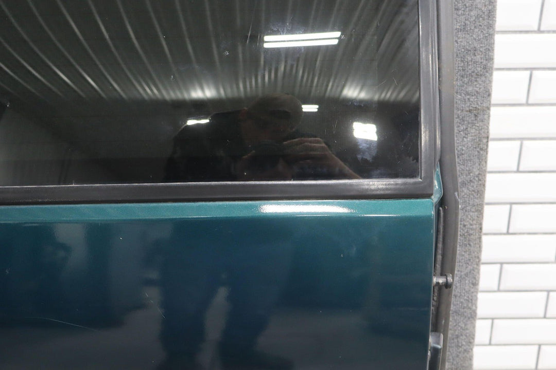 92 - 99 Chevy Suburban GMT400 Left LH Rear Barn Door Emerald Green 43U