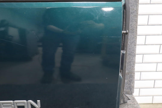 92 - 99 Chevy Suburban GMT400 Left LH Rear Barn Door Emerald Green 43U