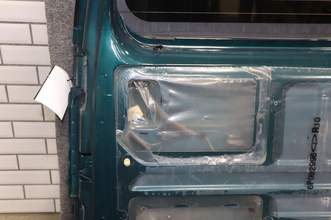 92 - 99 Chevy Suburban GMT400 Right RH Rear Barn Door Emerald Green 43U