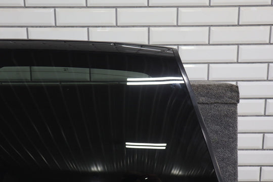 92 - 99 Chevy Suburban GMT400 Right RH Rear Barn Door Emerald Green 43U