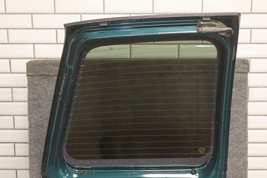 92 - 99 Chevy Suburban GMT400 Right RH Rear Barn Door Emerald Green 43U