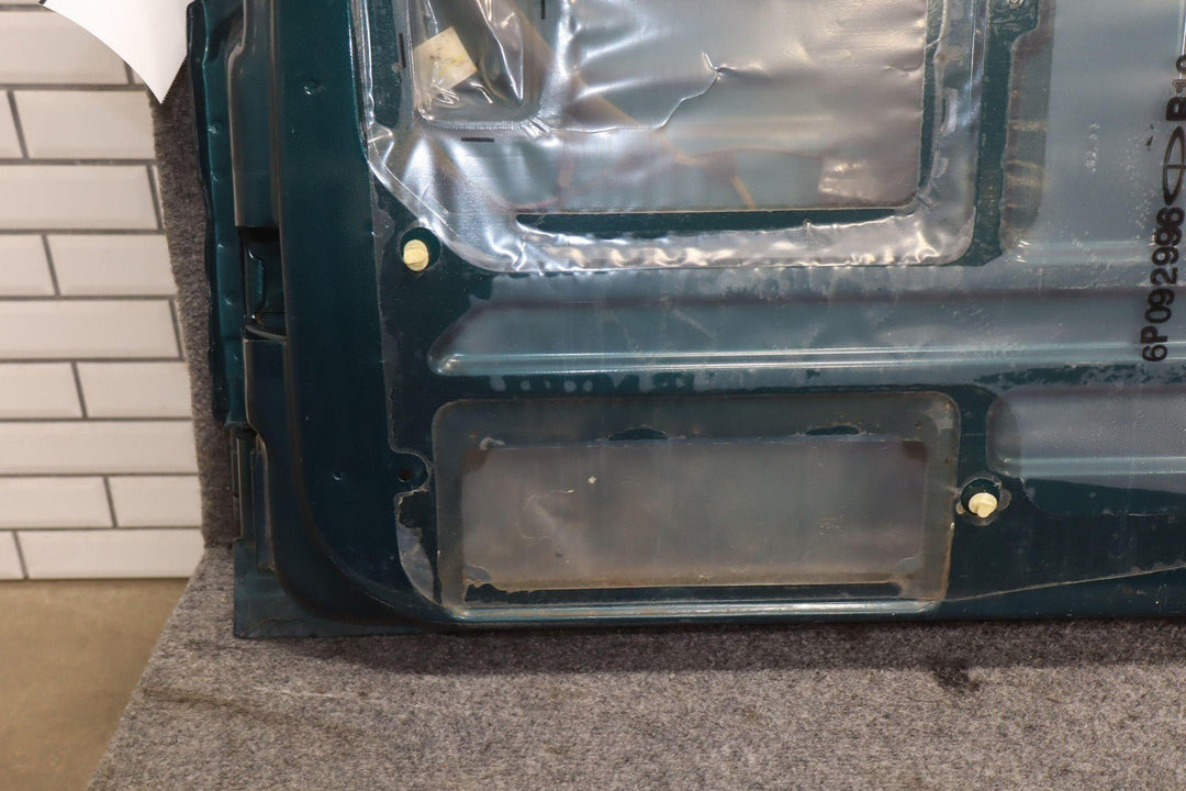 92 - 99 Chevy Suburban GMT400 Right RH Rear Barn Door Emerald Green 43U