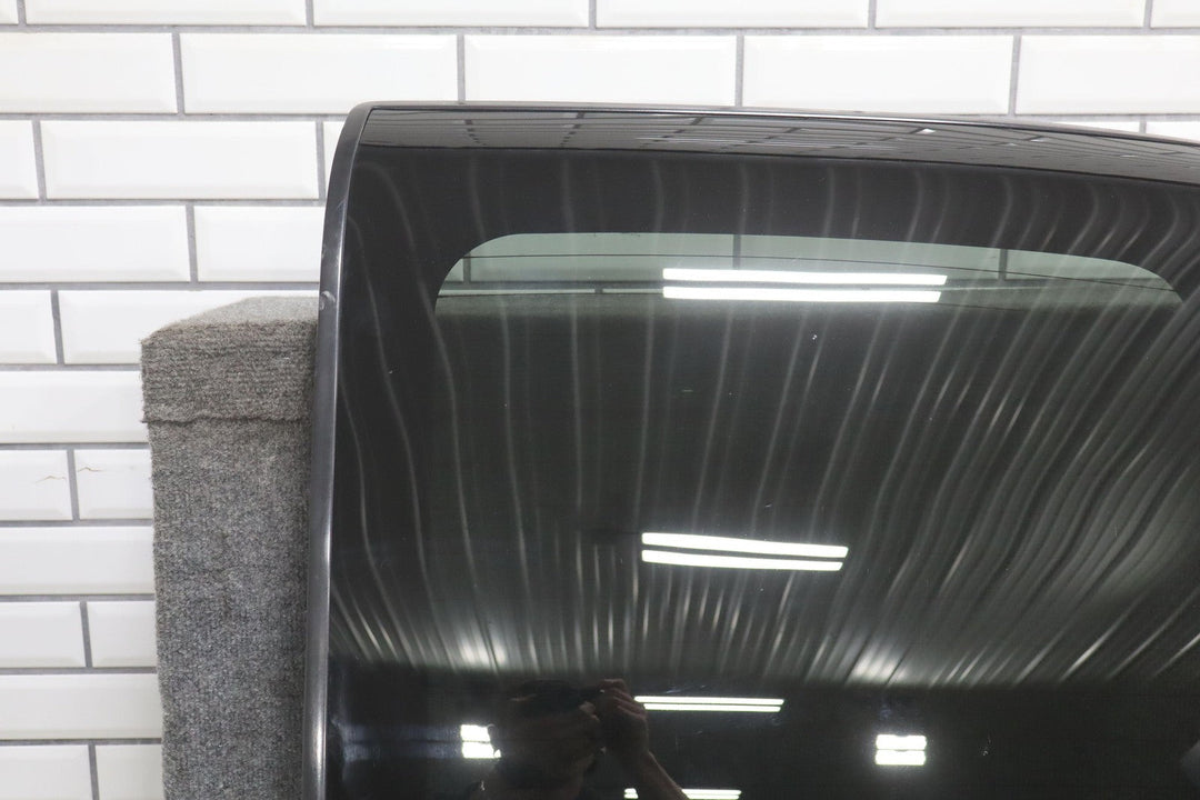 92 - 99 Chevy Suburban GMT400 Right RH Rear Barn Door Emerald Green 43U