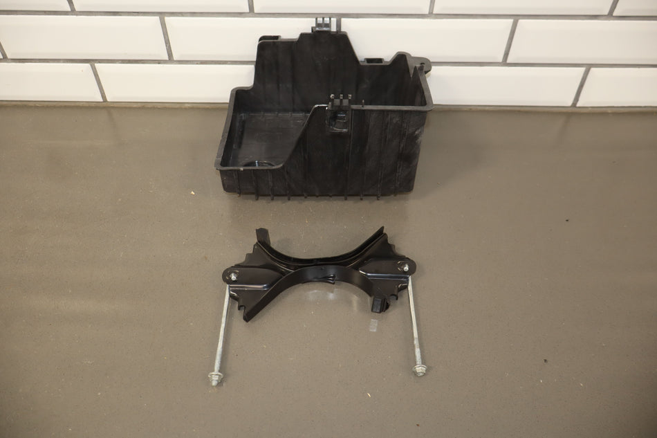2018 Fiat 124 Spider- Battery Box