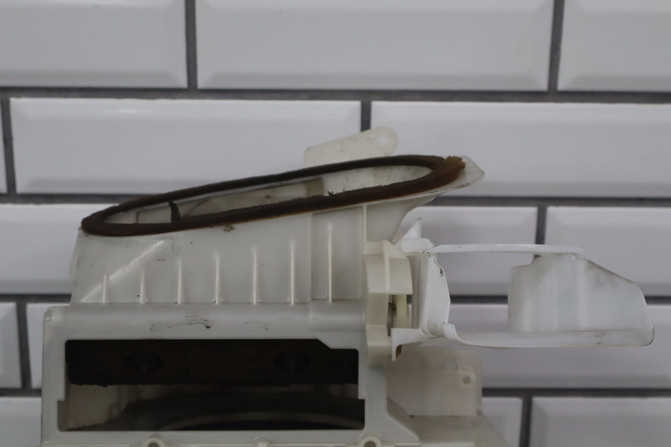 2002 Toyota 4Runner- Blower Motor