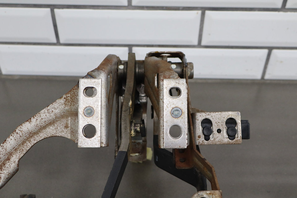 93-02 Chevrolet Camaro, Pontiac Firebird Manual Transmission Pedal Assembly OEM