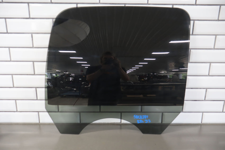 2008 Chevrolet Silverado 2500- Right Rear Door Window