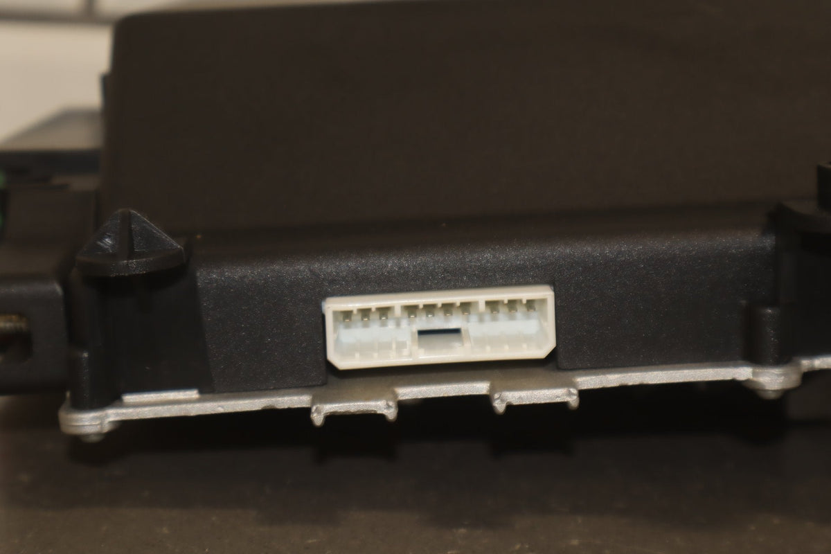 94-02 Range Rover P38 2.5 4.6 Highline Body Light Control Module BeCM YWC OEM
