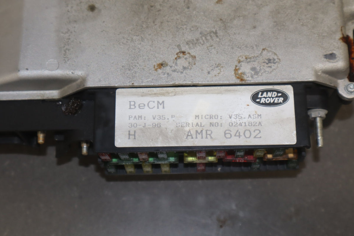 94-02 Range Rover P38 2.5 4.6 Highline Body Light Control Module BeCM YWC OEM