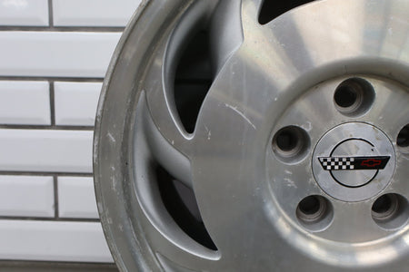 94-96 Chevrolet Corvette C4 17x9.5 Left Alloy Wheel- 10214046 Clear Peeling