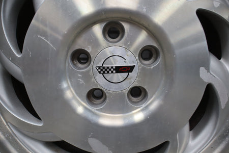 94-96 Chevrolet Corvette C4 17x9.5 Left Alloy Wheel- 10214046 Clear Peeling