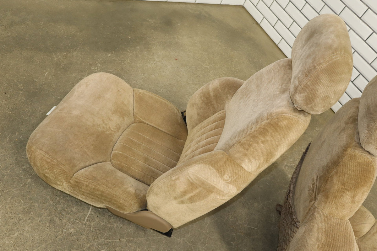 94-96 Pontiac Grand Prix Coupe Cloth Seat Set (Beige 64 Burns)