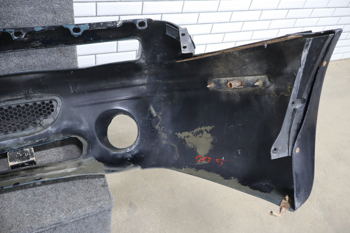 94-96 Pontiac Grand Prix Coupe Front Bumper (Black 41 Crack)