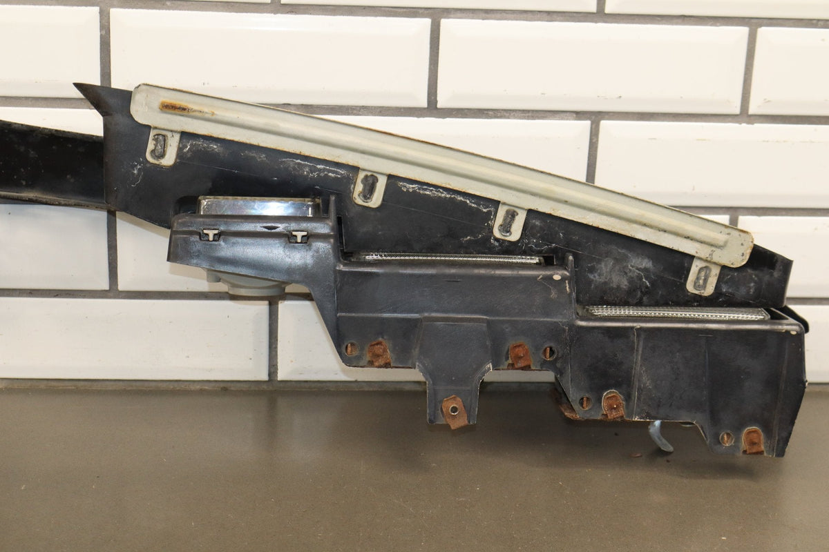 94-96 Pontiac Grand Prix Coupe Header Panel With Headlights
