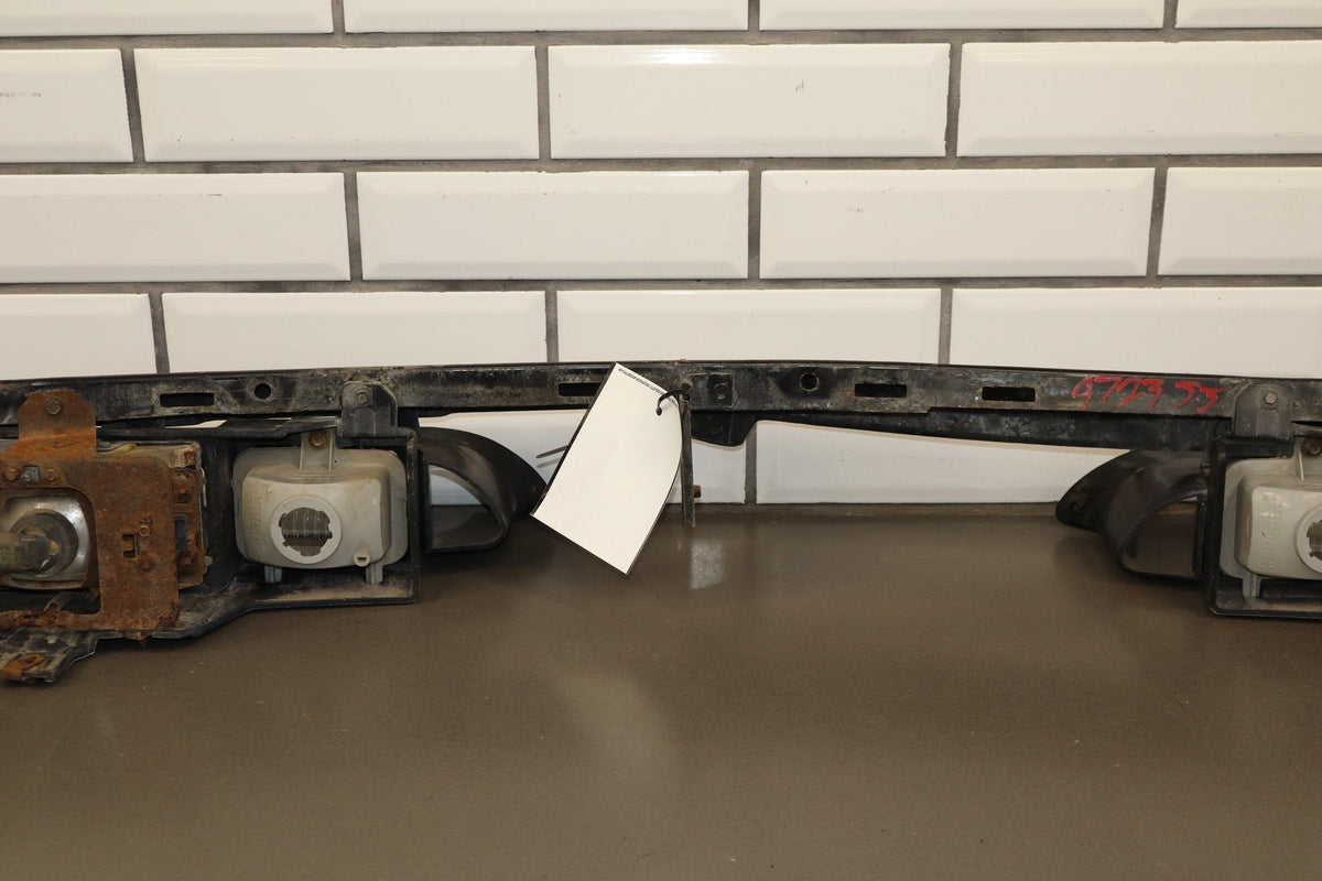 94-96 Pontiac Grand Prix Coupe Header Panel With Headlights