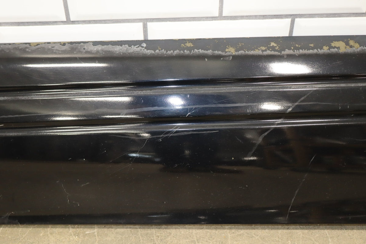 94-96 Pontiac Grand Prix Coupe Left Door Molding SE (Fade)
