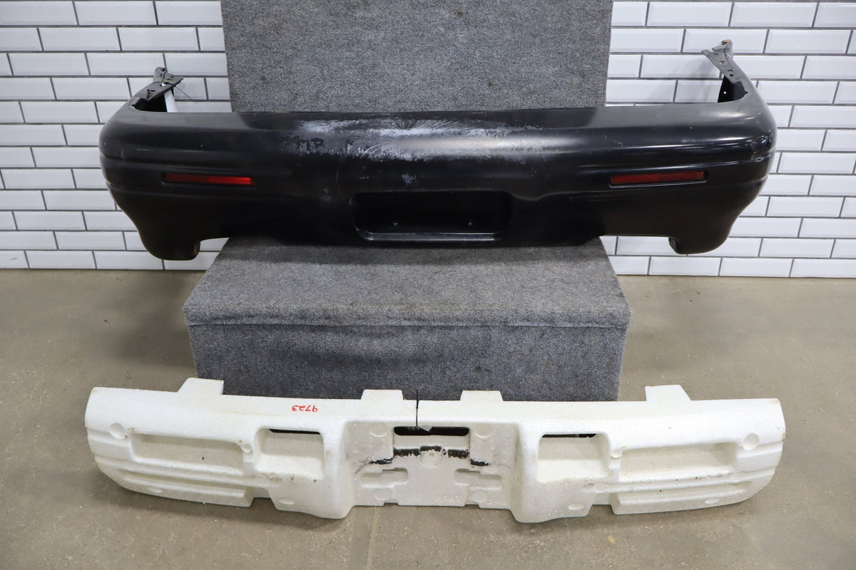 94-96 Pontiac Grand Prix Coupe Rear Bumper (Black 41 Fade)
