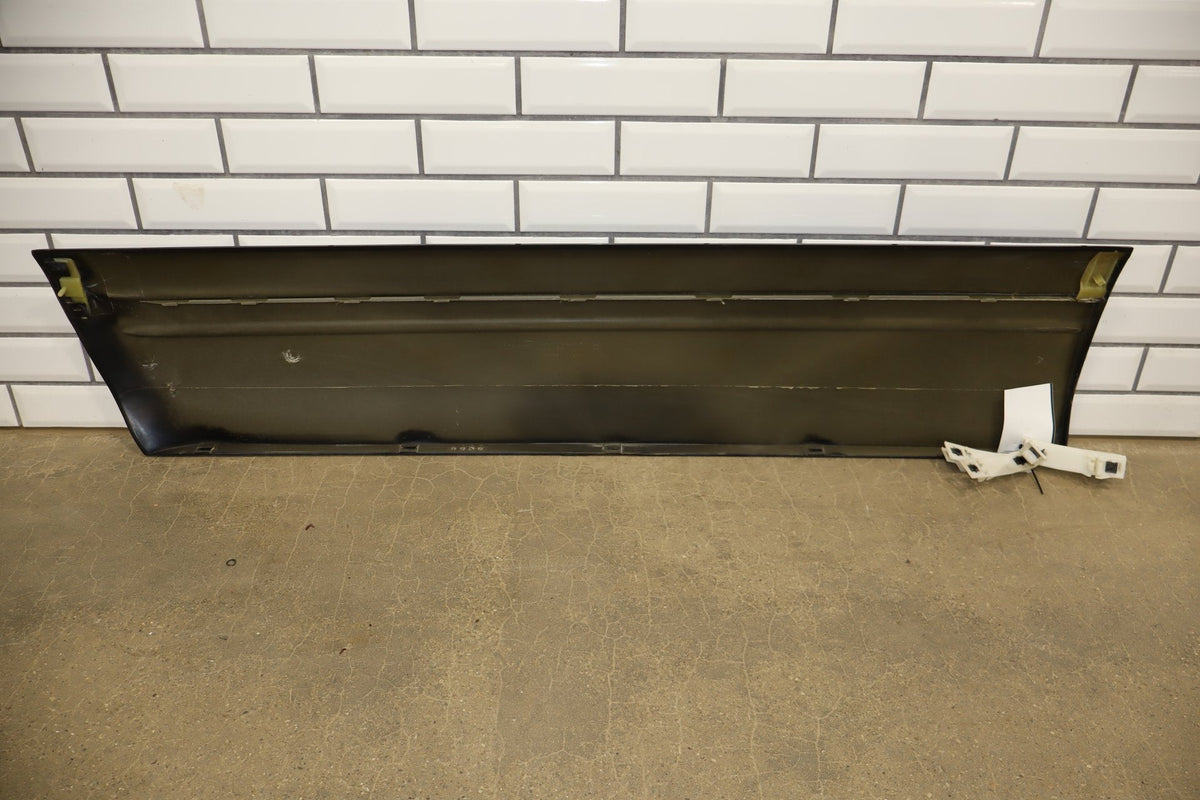 94-96 Pontiac Grand Prix Coupe Right Door Molding SE