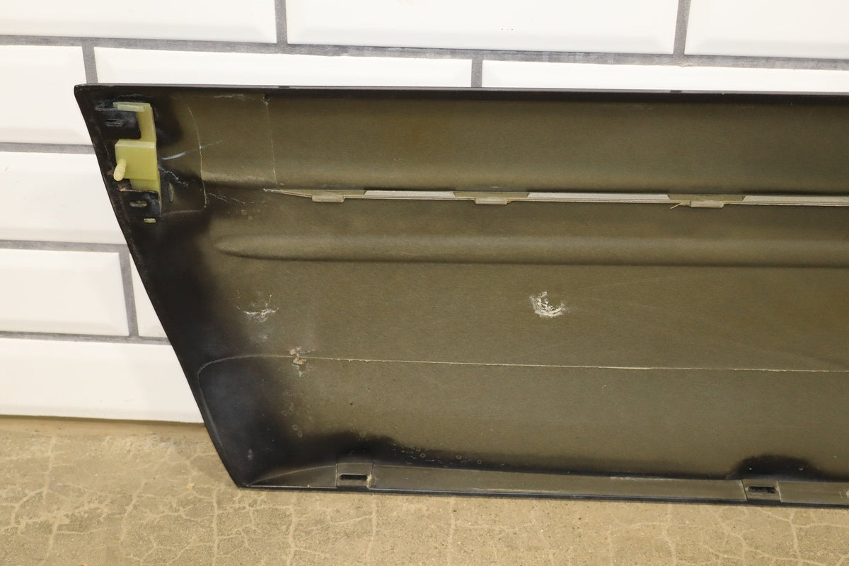 94-96 Pontiac Grand Prix Coupe Right Door Molding SE