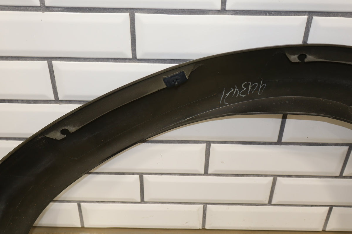 94-96 Pontiac Grand Prix Coupe Right Fender Flare (Clear Coat)