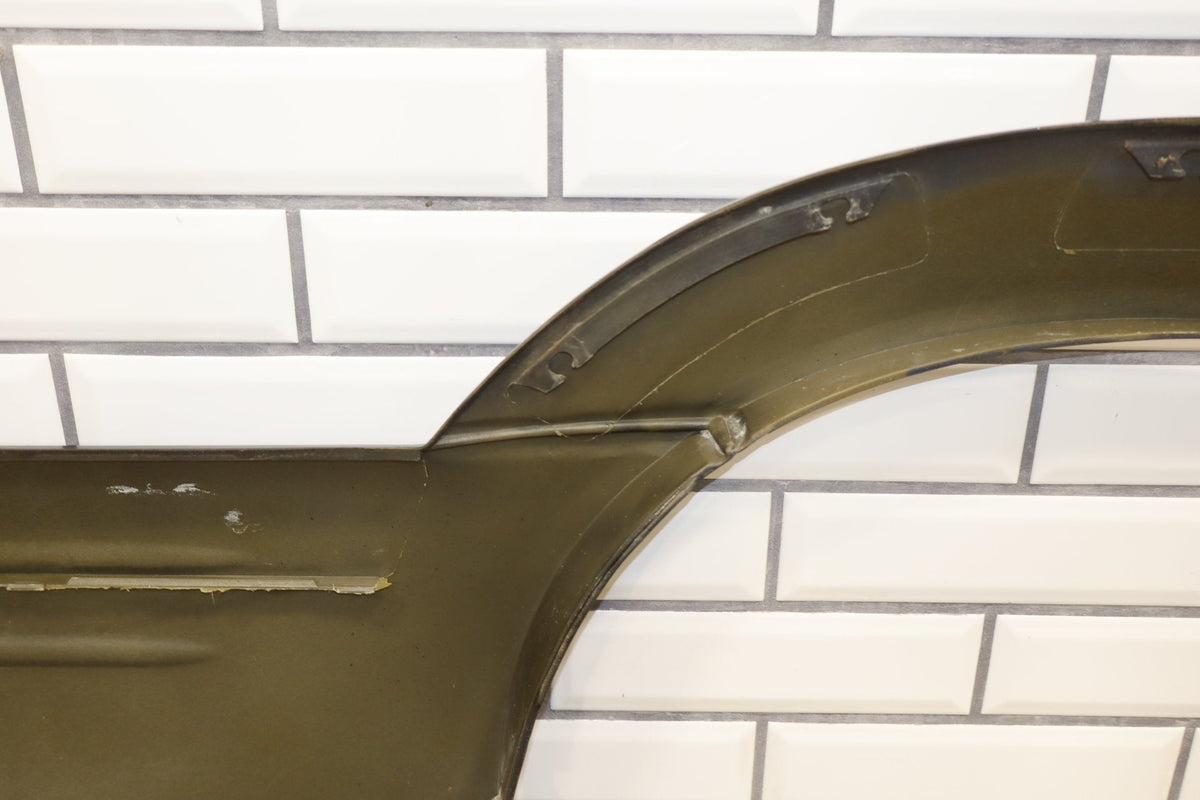 94-96 Pontiac Grand Prix Coupe Right Quarter Molding SE