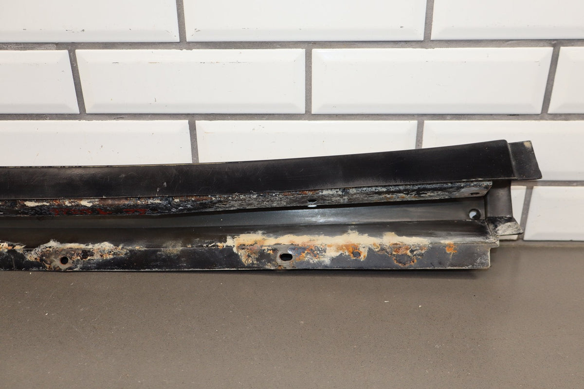 94-96 Pontiac Grand Prix Coupe Rocker Molding Pair SE (Chips)