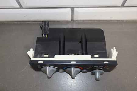 94-96 Pontiac Grand Prix Manual Climate Control Tested