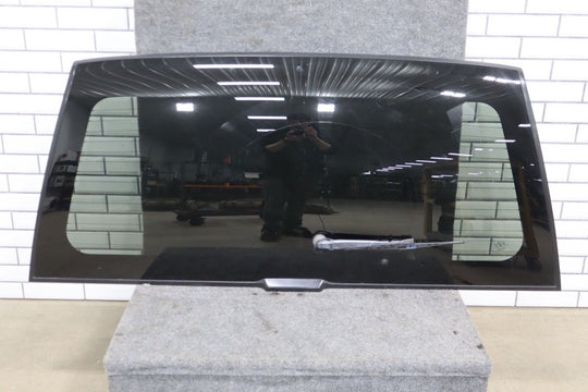 94 - 99 Chevy Suburban Tahoe Yukon OBS GMT400 Rear Liftgate Glass with Wiper OEM