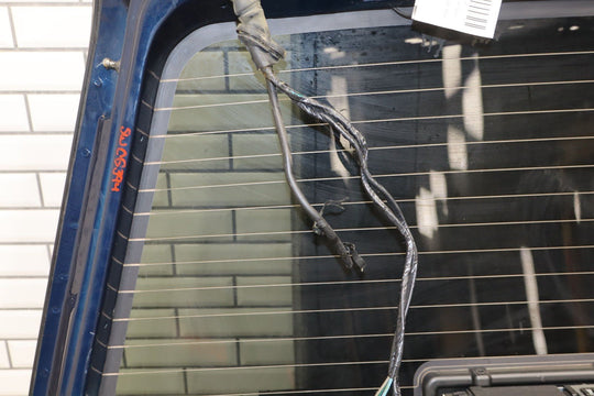 94 - 99 Chevy Suburban Tahoe Yukon OBS GMT400 Rear Liftgate Glass with Wiper OEM