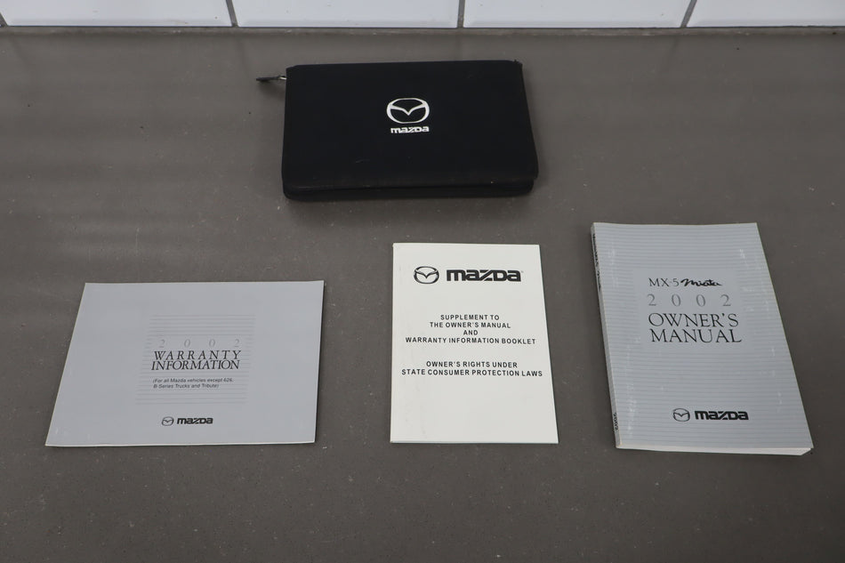 2002 Mazda MX-5 Miata- Owners Manual