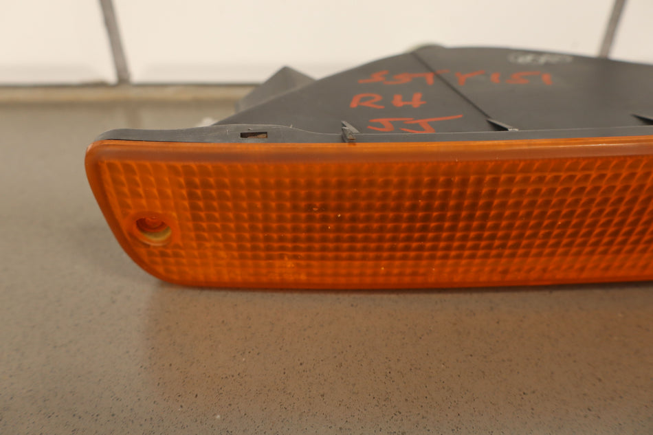 1995 Toyota Land Cruiser- Right Front Lamp