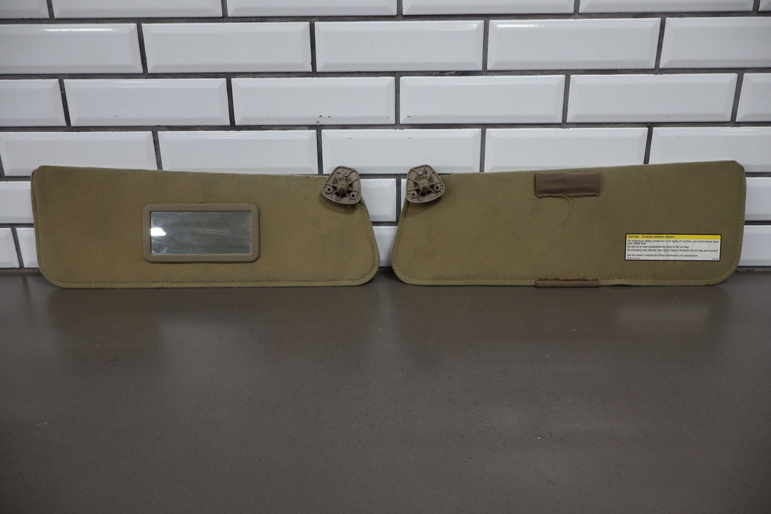 95 - 98 Chevy C/K Truck Sierra Silverado OEM Interior Sun Visors Pair Left/Right
