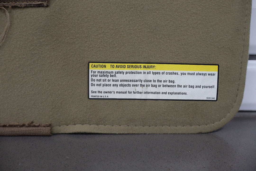 95 - 98 Chevy C/K Truck Sierra Silverado OEM Interior Sun Visors Pair Left/Right