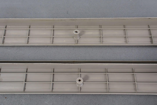 95 - 98 Chevy GMC GMT400 Extended Cab Sill Plates Left/Right Neutral 52D