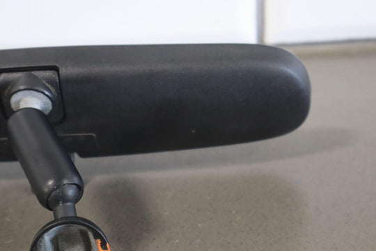 95 - 98 Chevy GMC GMT400 Interior Rear View Mirror Manual Dimming