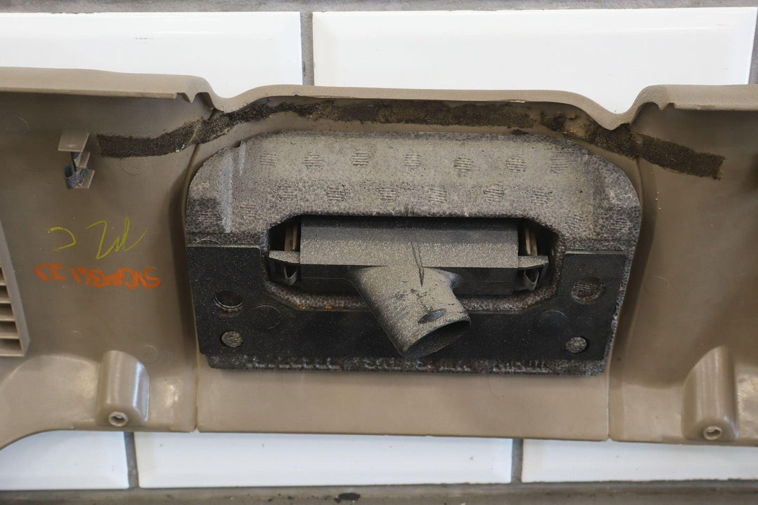 95 - 98 Chevy GMC OBS GMT400 Knee Pad Panel Neutral 52D 15739993