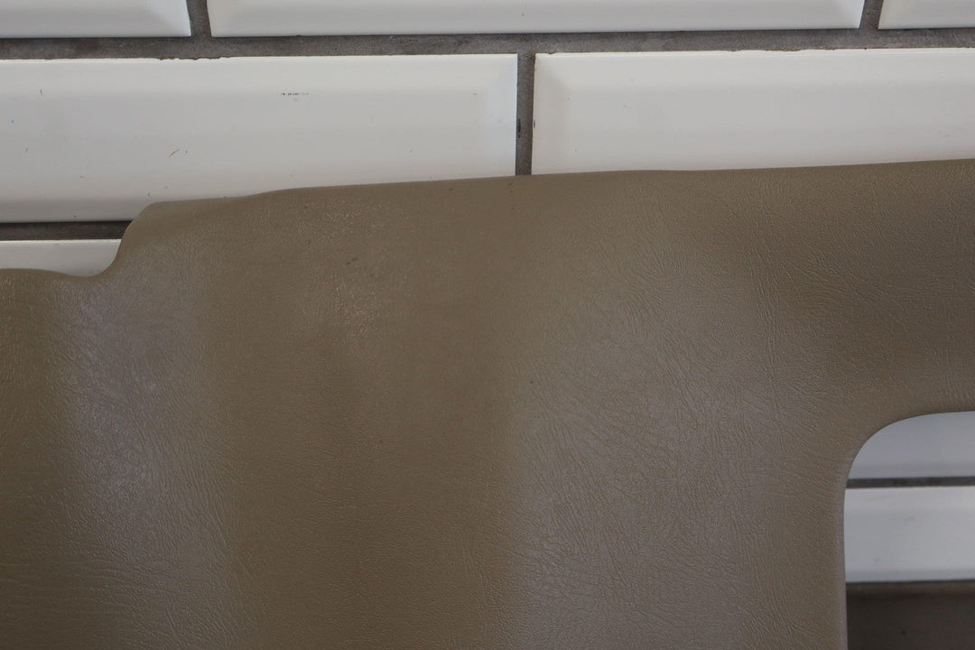 95 - 98 Chevy GMC OBS GMT400 Knee Pad Panel Neutral 52D 15739993