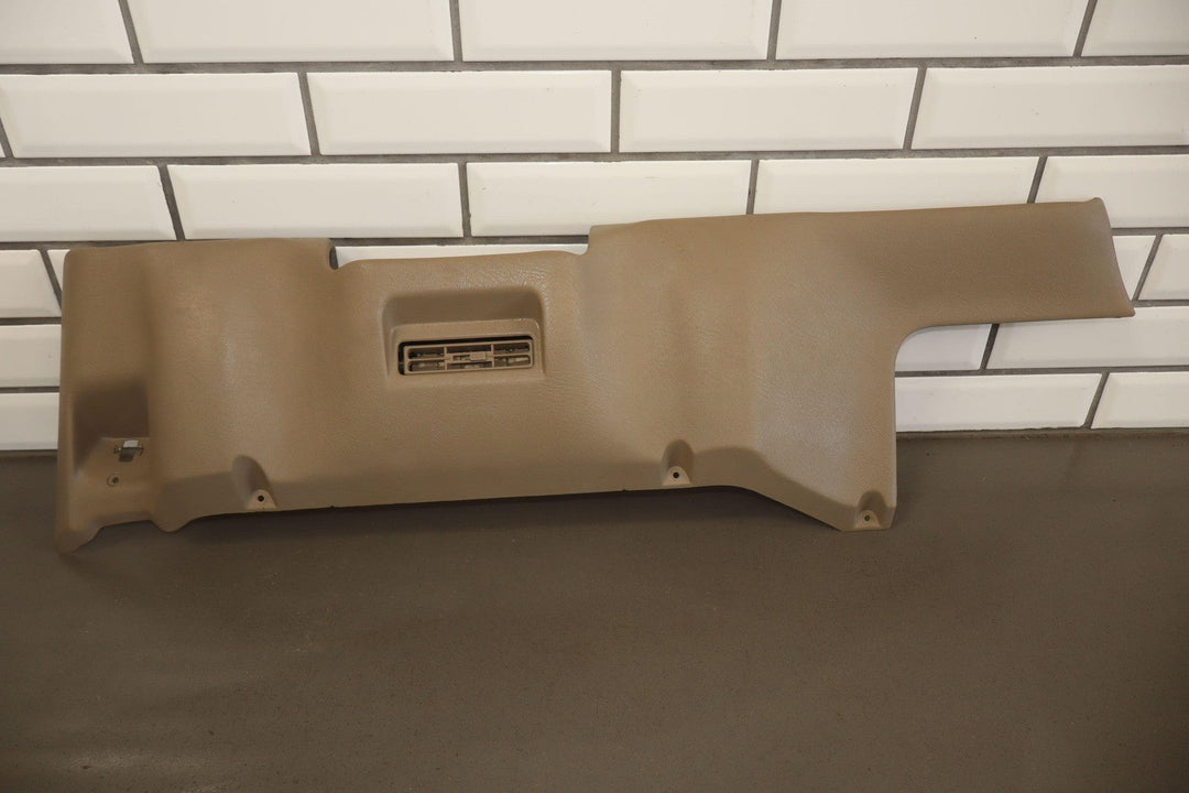 95 - 98 Chevy GMC OBS GMT400 Knee Pad Panel Neutral 52D 15739993