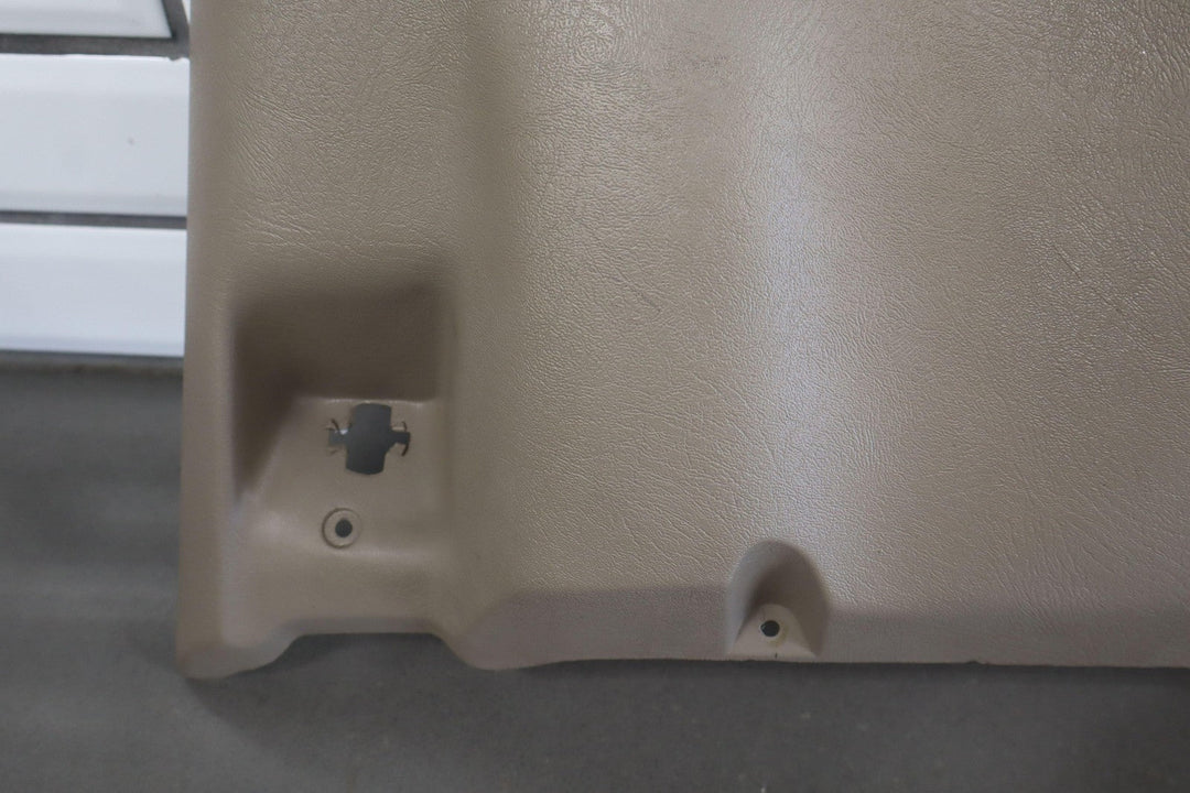 95 - 98 Chevy GMC OBS GMT400 Knee Pad Panel Neutral 52D 15739993