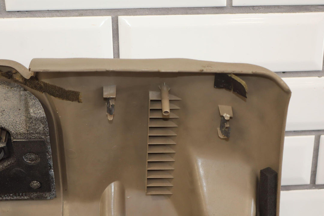 95 - 98 Chevy GMC OBS GMT400 Knee Pad Panel Neutral 52D 15739993