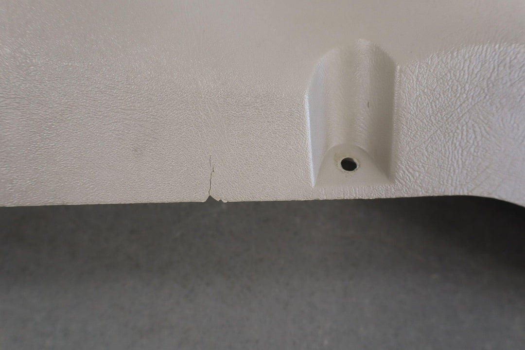 95 - 98 Chevy GMC OBS GMT400 Knee Pad Panel Neutral 52D 15739993