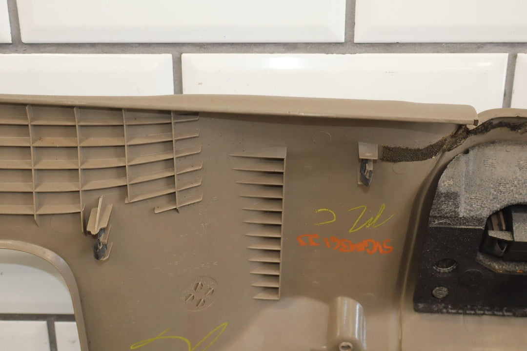 95 - 98 Chevy GMC OBS GMT400 Knee Pad Panel Neutral 52D 15739993