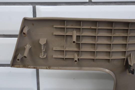 95 - 98 Chevy GMC OBS GMT400 Knee Pad Panel Neutral 52D 15739993