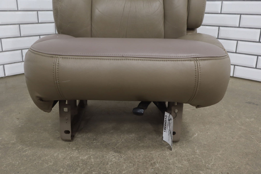 95 - 98 Chevy Suburban Tahoe GMT400 Right RH Front Leather Seat (Neutral 52D)