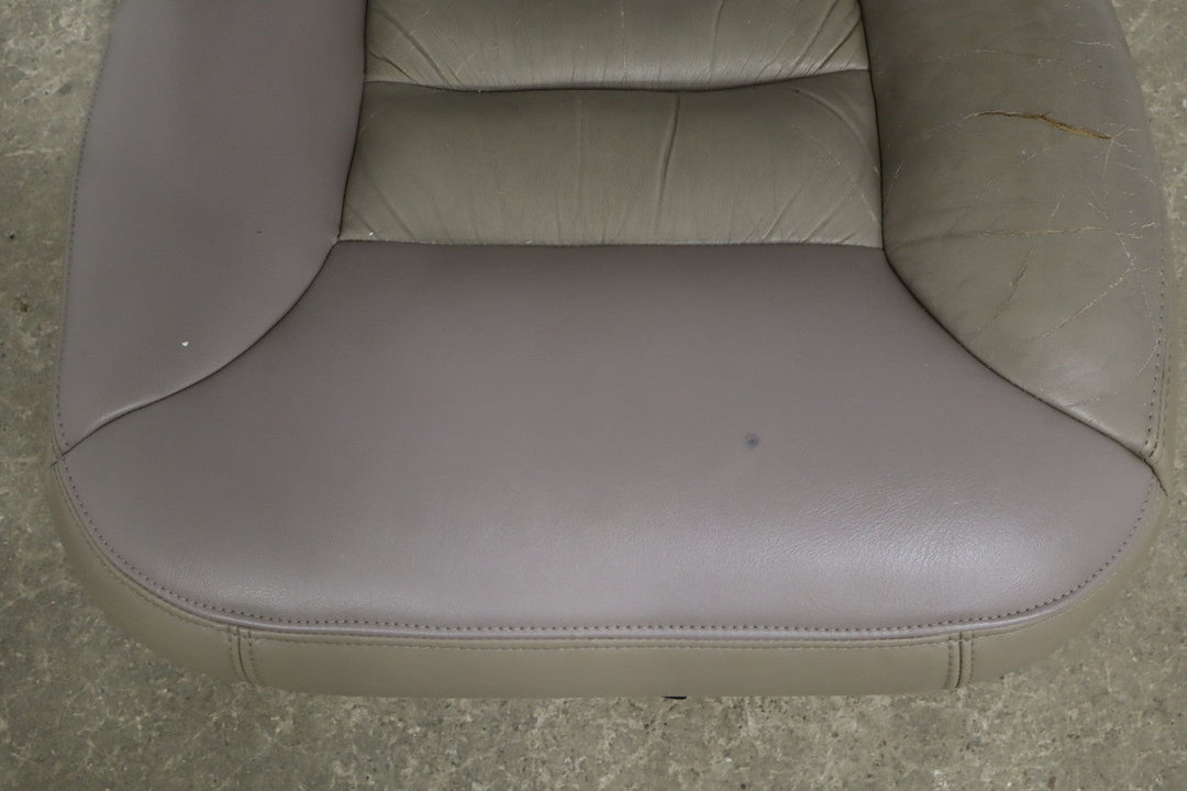 95 - 98 Chevy Suburban Tahoe GMT400 Right RH Front Leather Seat (Neutral 52D)