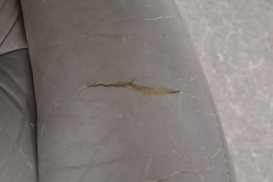 95 - 98 Chevy Suburban Tahoe GMT400 Right RH Front Leather Seat (Neutral 52D)