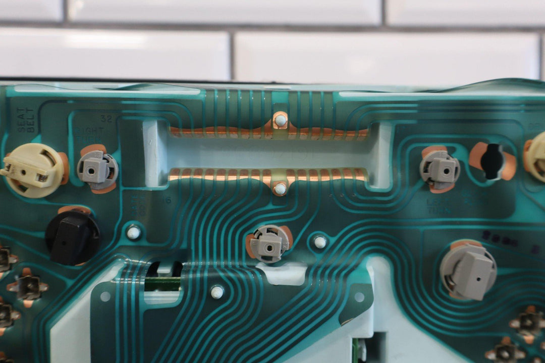 95 - 99 Chevy GMC GMT400 7.4L 454 Speedometer Cluster Tested 212K 16207735