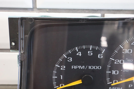 95 - 99 Chevy GMC GMT400 7.4L 454 Speedometer Cluster Tested 212K 16207735