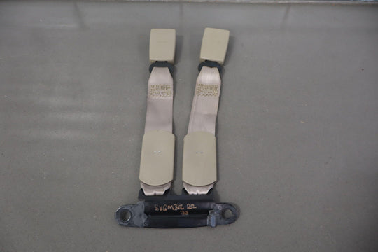 95 - 99 Chevy GMC GMT400 Extended Cab Right Rear Seat Belt Buckle Neutral 52D